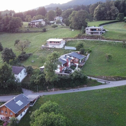 Traumhaftes Anwesen mit 2 sep. Häusern - 314 m² Wnfl.