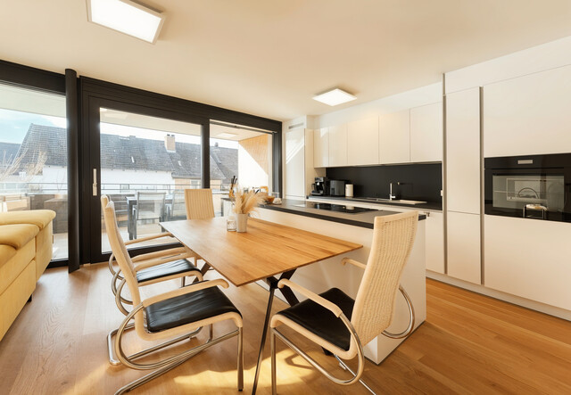 Attraktive 4-Zimmer-Dachgeschosswohnung mit modernster Ausstattung