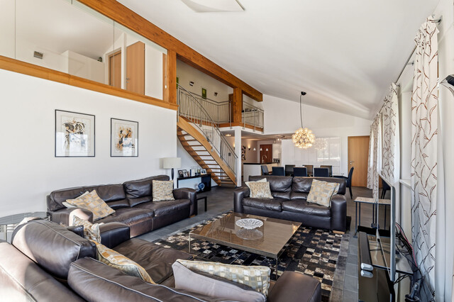 Stilvolle Auszeit in den Alpen: Panoramablick & pure Lebensqualität!