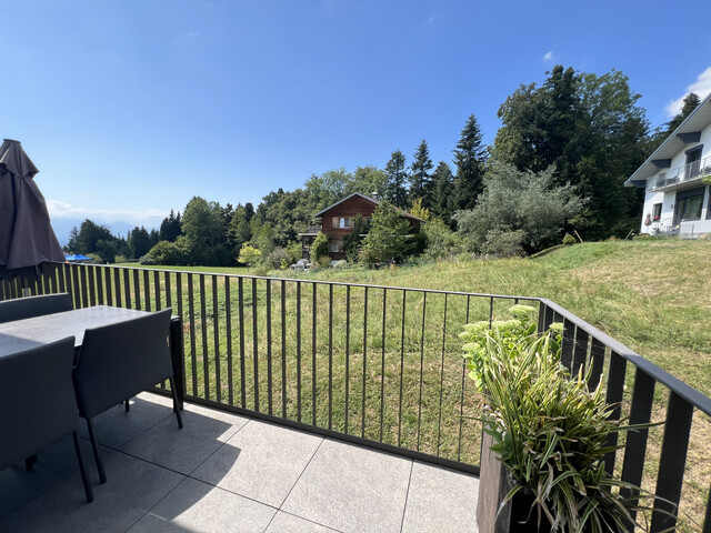 Einzigartig: stilvolle 3-Zimmer-Wohnung in Bildstein-Farnach mit Terrasse und Weitblick!