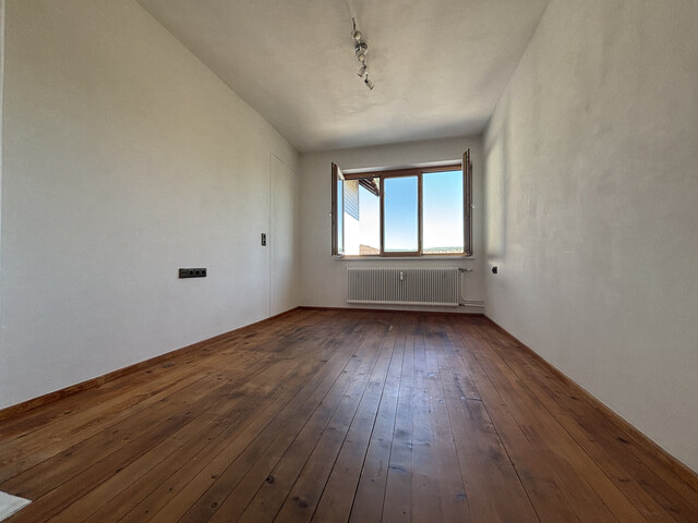 "ohne Provision" geräumige 4,5 Zimmer Wohnung mit Balkon und Blick auf die drei Schwestern