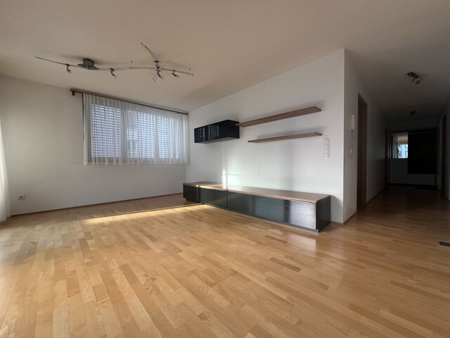 GEPFLEGTE 3 ZIMMER WOHNUNG IM STADTZENTRUM VON DORNBIRN