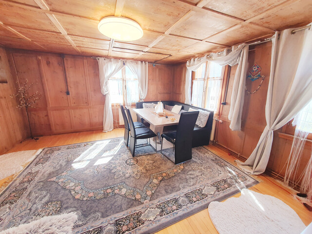 Haus mit Charakter und Geschichte sucht neuen Eigentümer mit Vision!