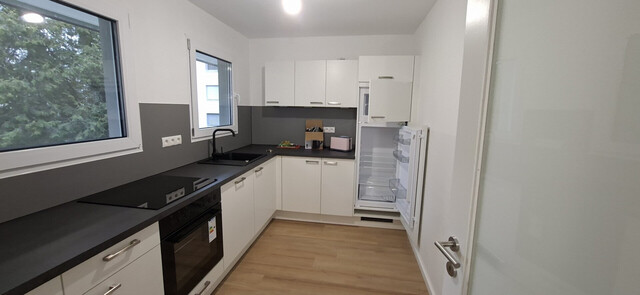 Wohnen in zentraler Lage von Bregenz! Sehr schöne frisch sanierte 3-Zimmer Wohnung mit Balkon ab sofort zu vermieten!