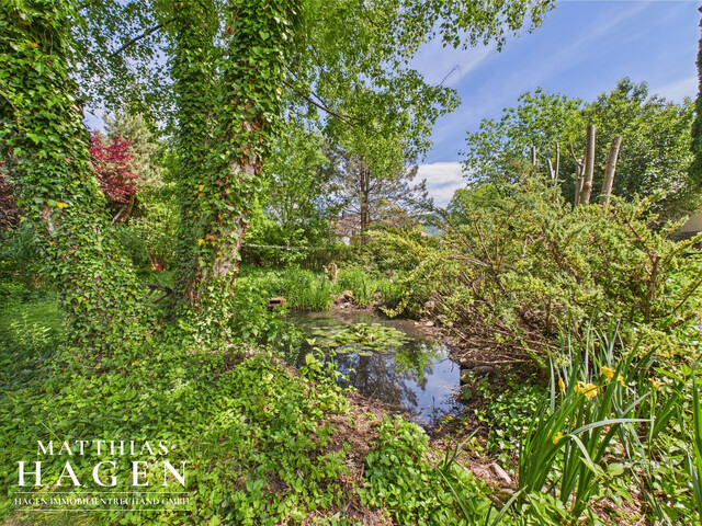 Bungalow - 2 Grundstücke
Ideal für Familien oder als Investment