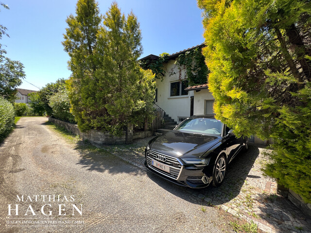 Bungalow - 2 Grundstücke
Ideal für Familien oder als Investment