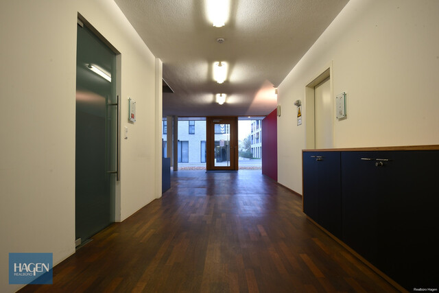 Renditestarkes Gewerbeobjekt in frequentierter Lage - Zweistöckige Praxis-/Gewerbefläche