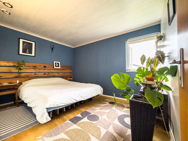 Architekten-Einfamilienhaus mit großem Garten – Wohnen mit Charme und Potenzial