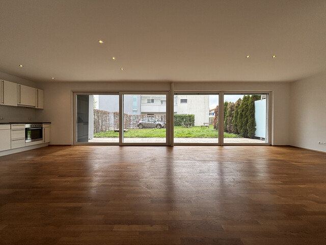 "ohne Provision" helle, moderne 3 Zimmer Gartenwohnung