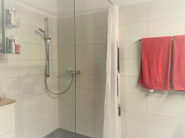 Familiäre sonnige 3 Zimmer Wohnung mit TG-Stellplatz