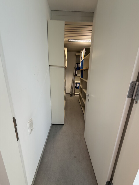 Helle Büroflächen mit Blick ins Grüne und sehr guter Verkehrsanbindung
