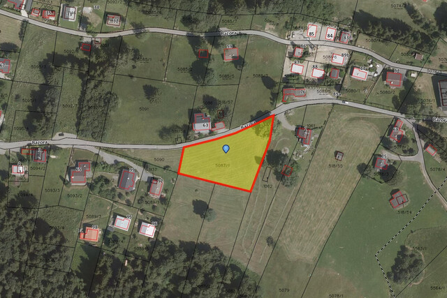 Ferienwidmung inklusive: Baugrundstücke auf Bazora verfügbar