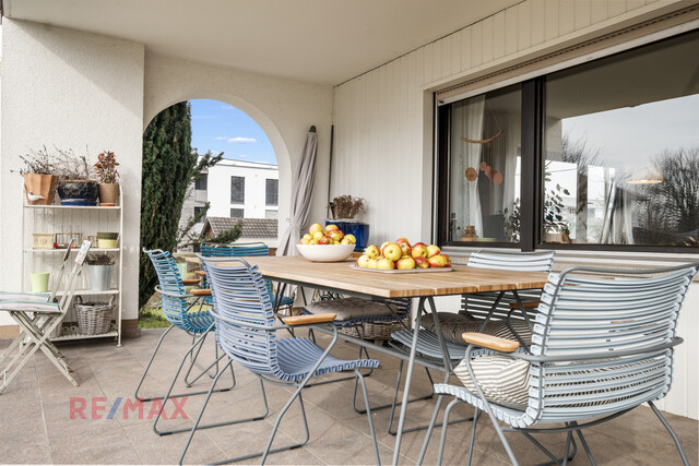 Zweiparteienhaus in Lauteracher Toplage mit fast 1.000m² Grundstück