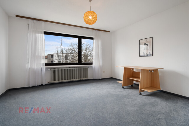 Zweiparteienhaus in Lauteracher Toplage mit fast 1.000m² Grundstück