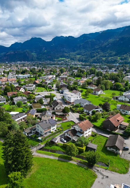 Bebautes Baugrundstück  - ideal für Wohnen und Gewerbe