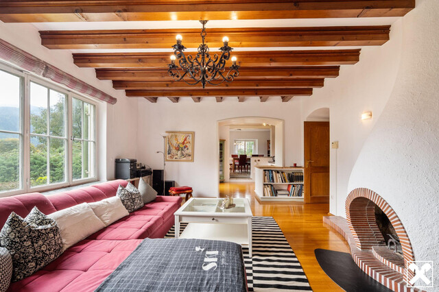 Stilvolles Wohnen im Herzen des Altbaus