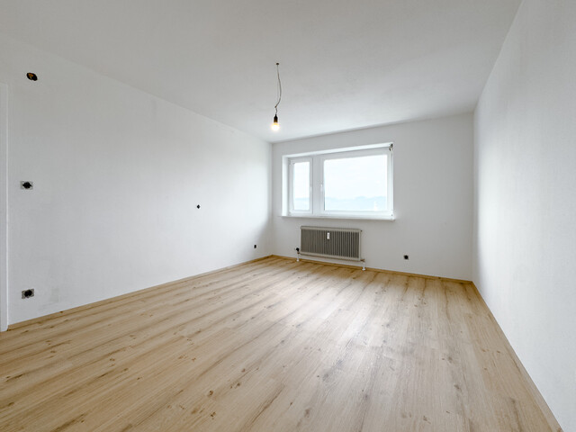 Modern sanierte 3-Zimmer-Wohnung mit Balkon und Garage in zentraler Lage von Hohenems