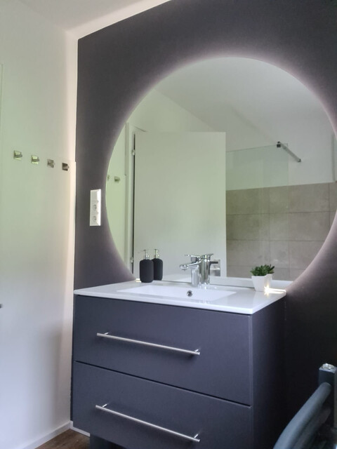 Ferienwohnung oder Hauptwohnsitz  2,5 Zimmer 