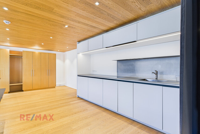 Think Big – Start Classy: Bürofläche mit Weitblick