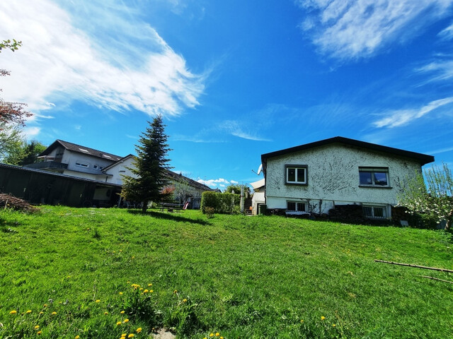 Hier wird man gesehen! Großes Grundstück mit tollem Werbeeffekt! 