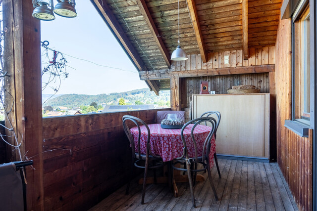 Wohnen mit Ausblick und Sonne: Charmantes Wohnhaus in unverbaubarer Aussichtslage in Weiler zu verkaufen!!
