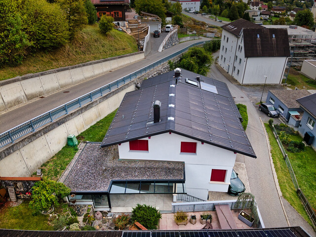 Doppelhaushälfte mit Garten und neuer Terrasse in Thüringen – provisionsfrei von privat