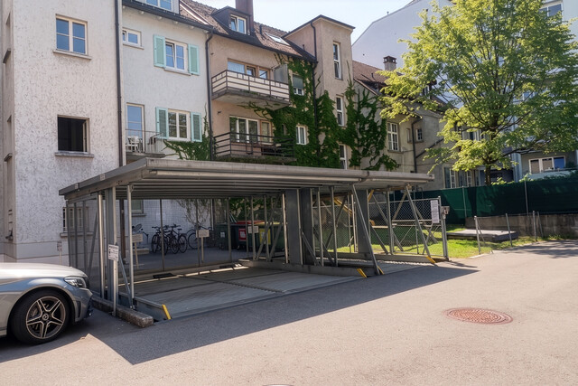 Überdachte Stapelparkplätze in zentraler Lage von Feldkirch