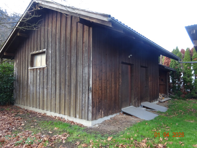 Riesiges Haus mit großem Garten in Altenstadt