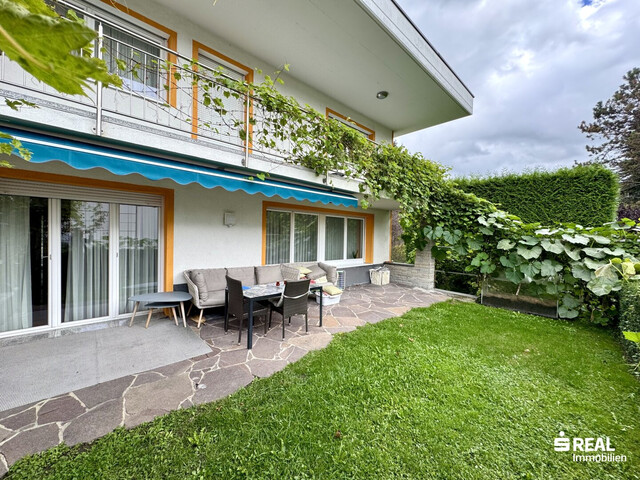 Modernisiertes Mehrfamilienhaus mit zwei großzügigen Wohnungen