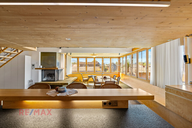 Direkt am Wasser: Exklusives Bootshaus mit Luxuskomfort