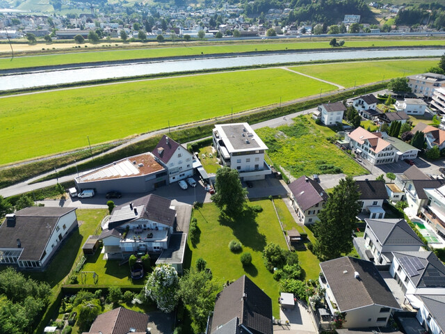 Schönes Baugrundstück für Einfamilien- oder Doppelhaus