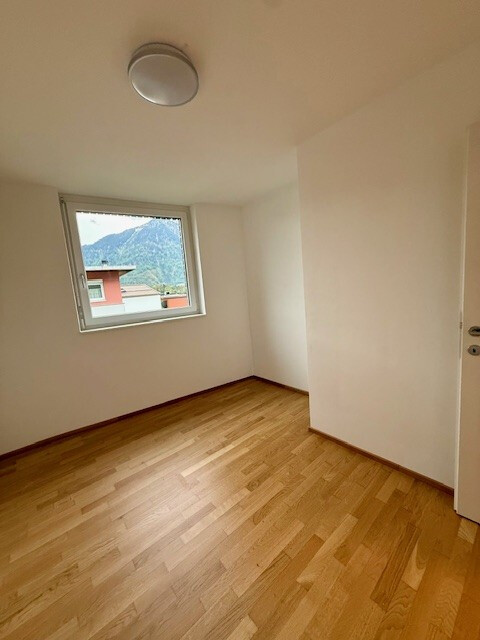 Hochwertige  4- Zimmer Wohnung in Bludesch mit viel Sonne