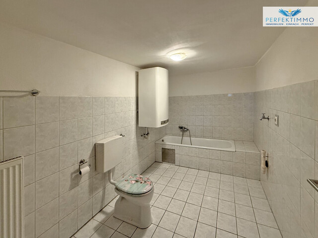 Große 3-Zimmer-Wohnung mit Terrasse