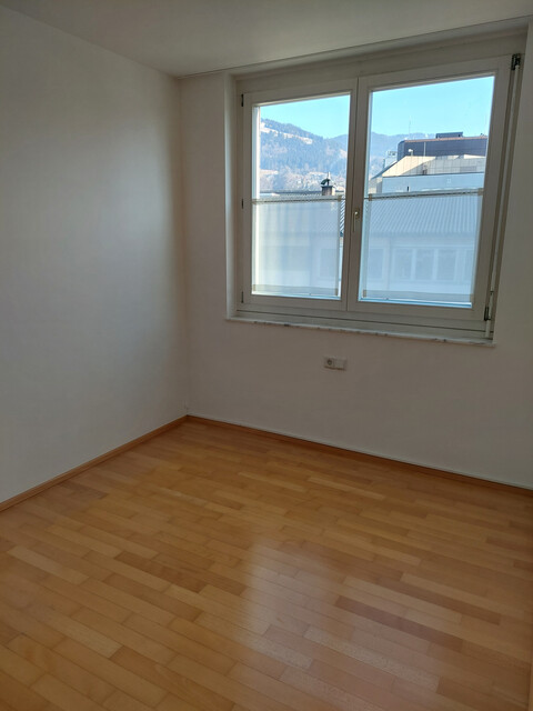 Stilvolle 5-Zimmer Dachgeschosswohnung mit Traumterrasse