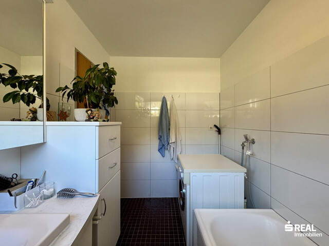 Tolle 3-Zimmerwohnung mit zwei Balkonen und einer Garagenbox