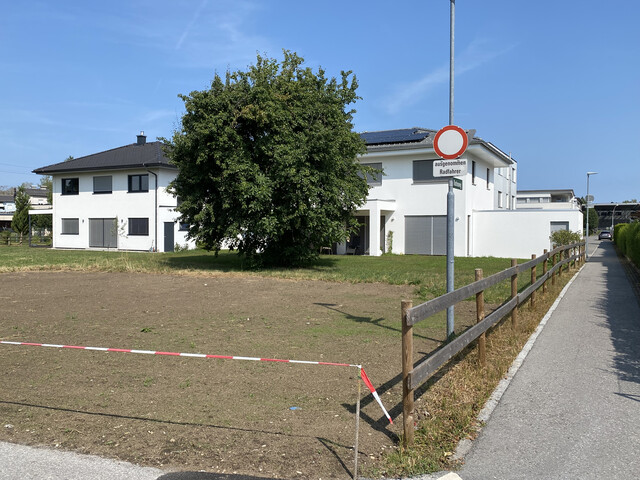 Sonniges Baugrundstück in Lauterach – 360 m² für Ihr Einfamilienhaus in Top-Lage