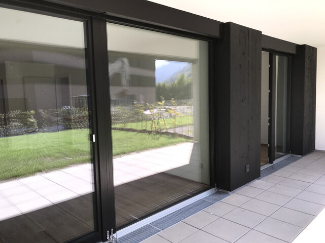 PRIVAT - Moderne 2-Zimmer-Gartenwohnung nahe Bodensee mit Tiefgaragenplatz