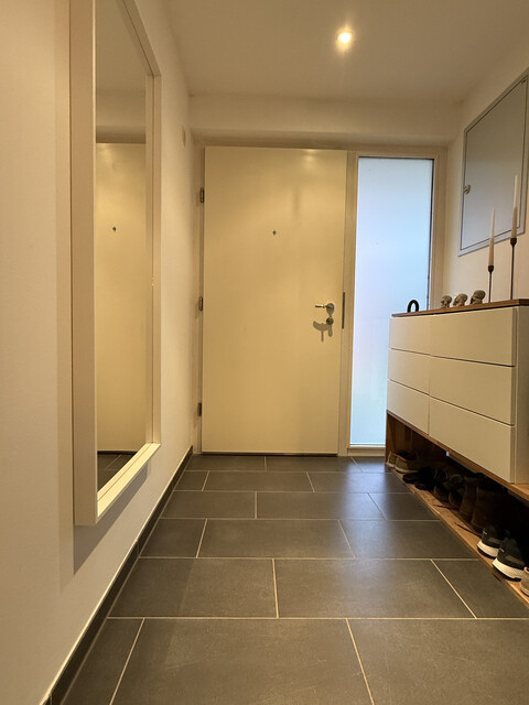 Schöne 2 Zimmer Erdgeschoss Whg  +  20m² Wintergarten 