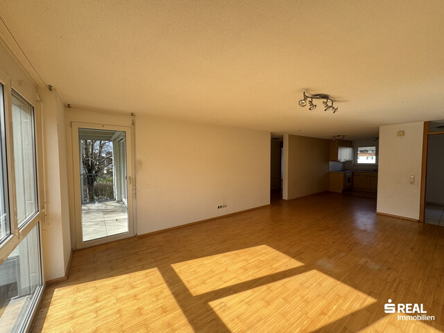 Charmante 3-Zimmer-Wohnung mit großzügigem Balkon in Nofels