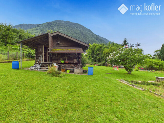 Wohnen mit Weitblick – Zweifamilienhaus mit Gartenidylle mitten in Feldkirch