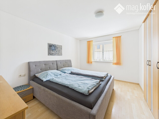 Wohnen mit Weitblick – Zweifamilienhaus mit Gartenidylle mitten in Feldkirch