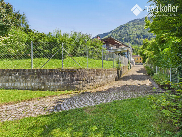Wohnen mit Weitblick – Zweifamilienhaus mit Gartenidylle mitten in Feldkirch