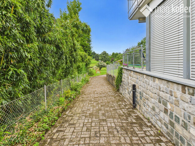 Wohnen mit Weitblick – Zweifamilienhaus mit Gartenidylle mitten in Feldkirch