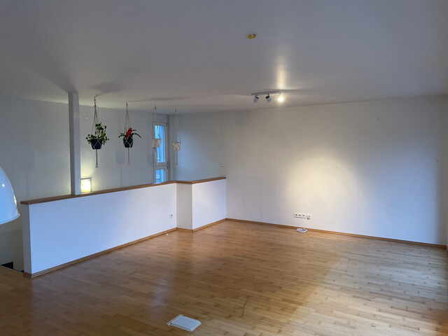  Doppelstöckige 3,5 Terrassenwohnung mit Blick auf den Gebhardsberg