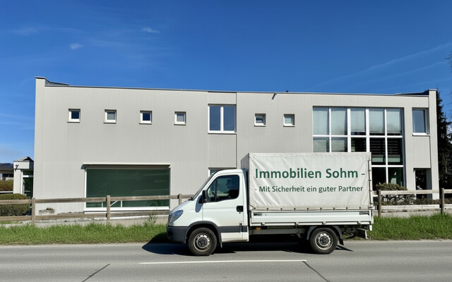 Super Räumlichkeiten mit viel Platz und guter Sichtbarkeit!