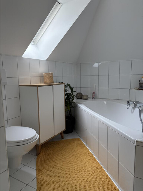 RUHE / SEESICHT / STADTNÄHE / INFRASTRUKTUR