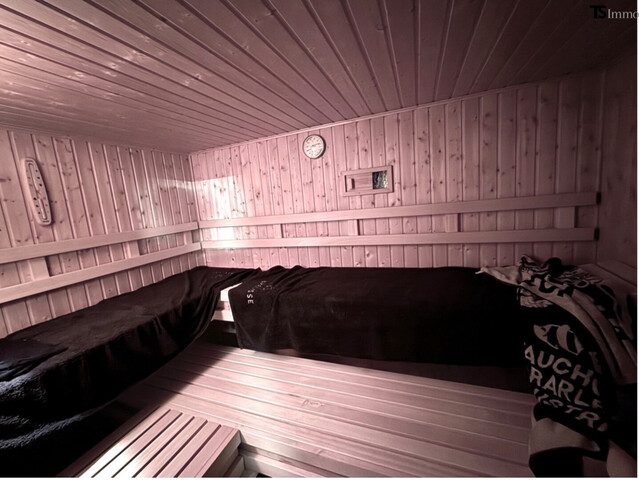 Nüziders: Einfamilienhaus mit Garten - Premium-Immobilie – Wohnjuwel mit Wintergarten, Wellnessbereich & Traumgarten