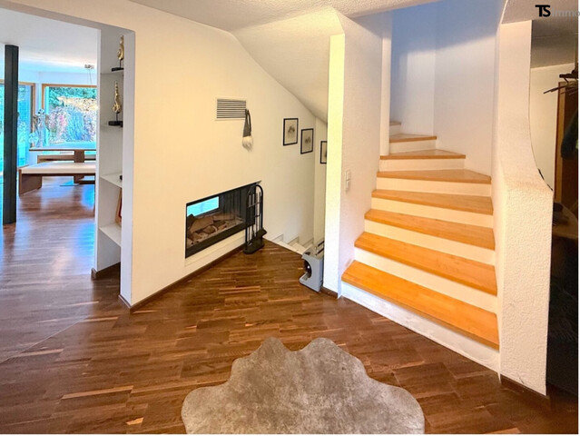 Nüziders: Einfamilienhaus mit Garten - Premium-Immobilie – Wohnjuwel mit Wintergarten, Wellnessbereich & Traumgarten