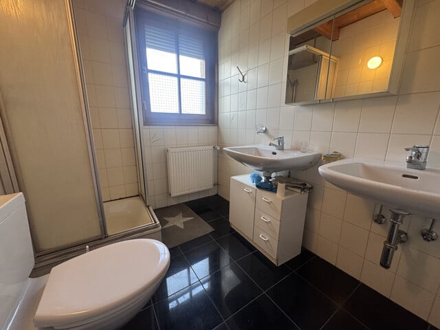 Charmante Altbau-Dachgeschosswohnung in zentraler Lage von Satteins