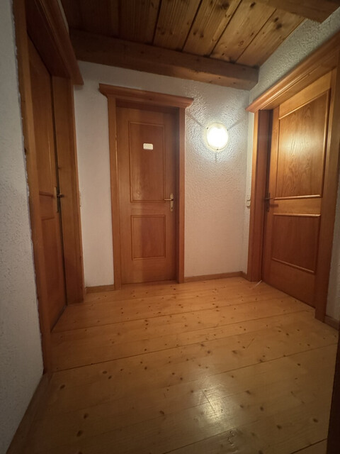 Charmante Altbau-Dachgeschosswohnung in zentraler Lage von Satteins